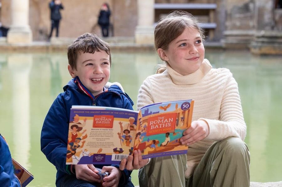 Bath: Roman Baths Entry Ticket with Audio Guide - Getting the most from the audio guide