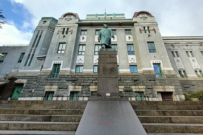 Bergen in Your Pocket: Landmarks and Lore Audio Tour - Bergen’s darker chapter near the Gestapomuseet