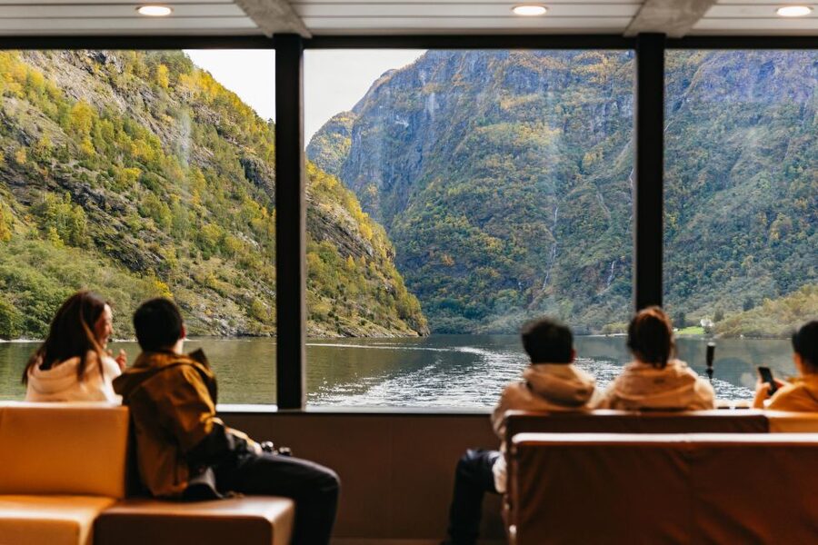 Bergen: Self-Guided Round-Trip Full-Day Excursion - Flåm Railway from Flåm to Myrdal