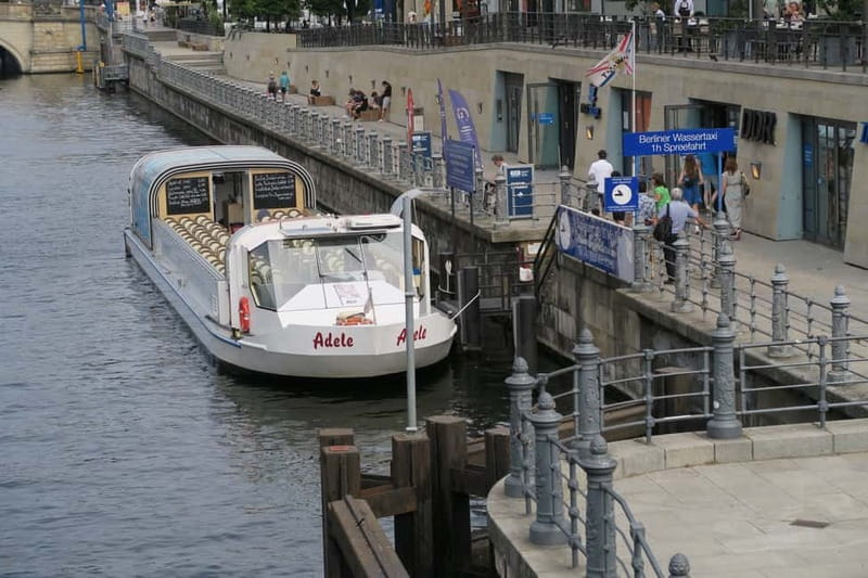 Berlin: Boat Sightseeing Cruise with Audioguide - Why Berlin Looks Different from the Spree