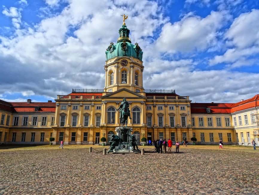 Berlin: Charlottenburg Palace & Gardens Ticket & Audio Tour - Key points at a glance