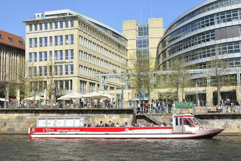 Berlin: Panoramic Boat Tour with Bilingual Audio Guide - What You See From Humboldt Forum to Nikolaiviertel