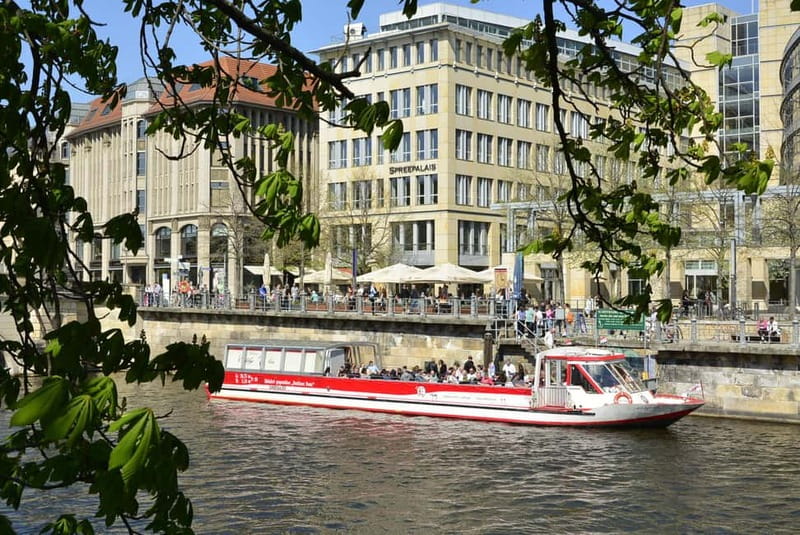 Berlin: Panoramic Boat Tour with Bilingual Audio Guide - Finding the Pier Near Hackescher Markt