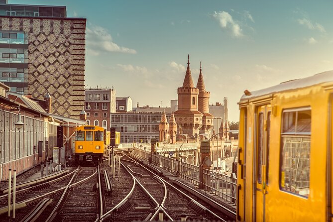 Berlin Scavenger Hunt and Highlights Self-Guided Tour - A 65-minute walk that takes about two hours