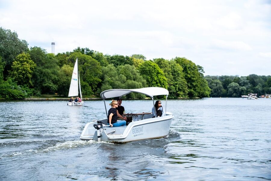 Berlin: Self-Drive Boat Tour - Who will enjoy this most