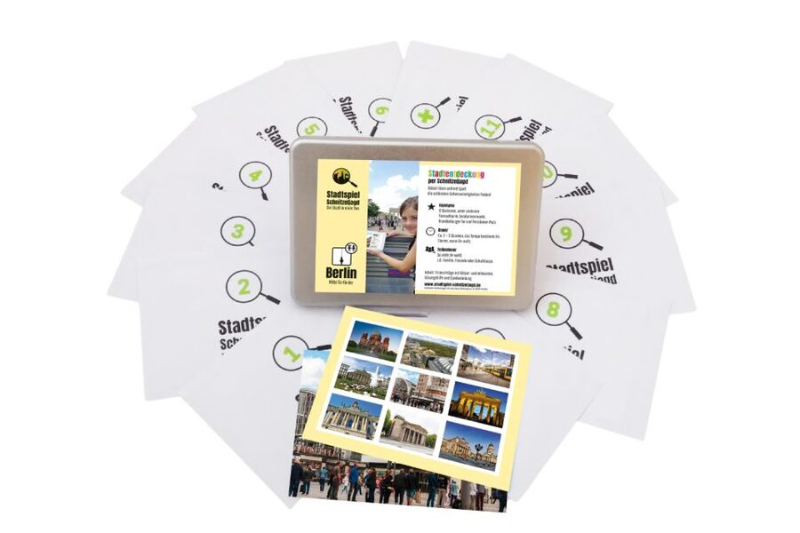 Berlin: Self-Guided Family and School Class Scavenger Hunt - Gendarmenmarkt and the cathedral views
