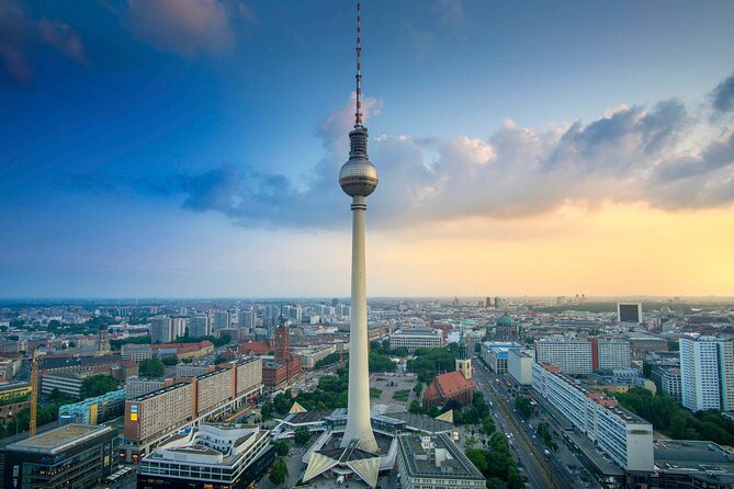 Berlin Walking Tour with Audioguide on Your Smartphone - The Reichstag and the city’s political center