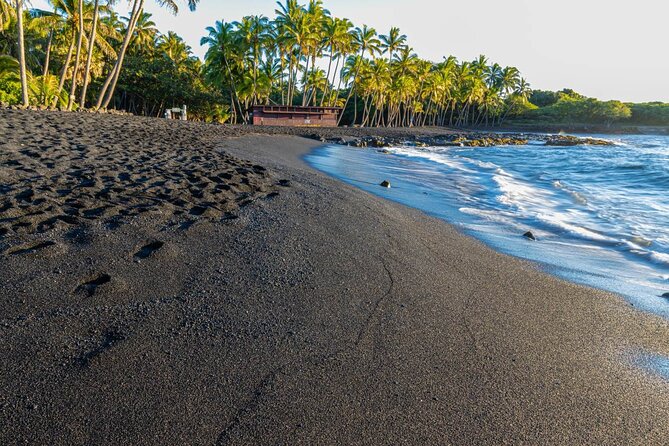 Big Island Hawaii Self-Guided Driving Tour - Coffee country and the road toward the volcano
