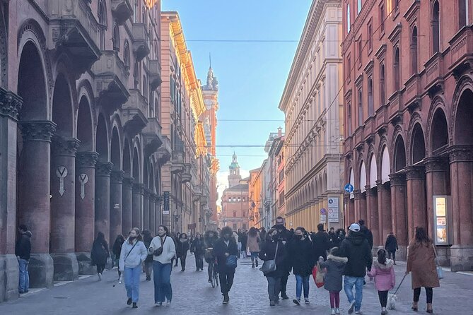 Bologna: A Self-Guided Audio Tour from Porta Galliera to Le Tre Frecce - Starting at Porta Galliera and the story of rebellion