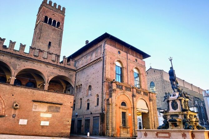 Bologna Murder Mystery: Self-Guided City Quest - Bologna becomes your playing field