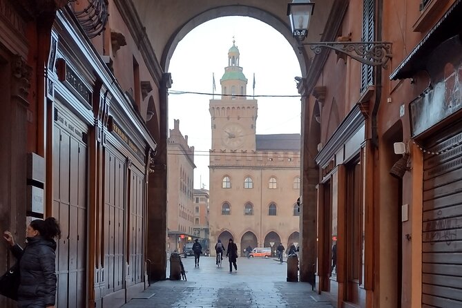 Bologna's Ancient and Recent History: A Self-Guided Audio Tour - Neptune’s Fountain and Piazza Maggiore