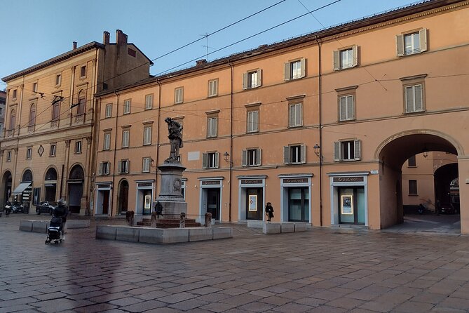 Bologna's Ancient and Recent History: A Self-Guided Audio Tour - Santa Maria della Vita and the city’s smaller details