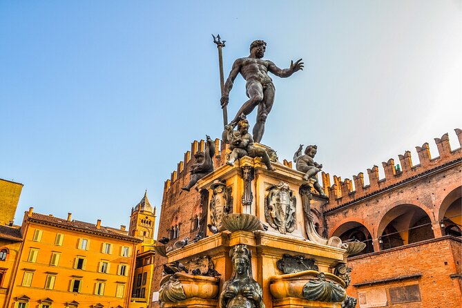 Bologna Scavenger Hunt and Highlights Self Guided Audio Tour - What the audio and app add