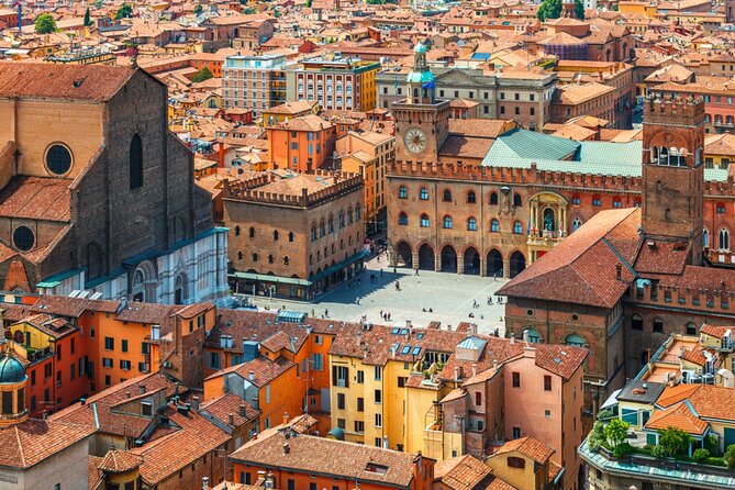 Bologna Secrets Quest: Self-Guided Hidden Gems Adventure - Torre Prendiparte and medieval power