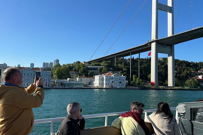 Bosphorus Daytime or Sunset Sightseeing Cruise & Audio Guide - What this Bosphorus cruise actually gives you