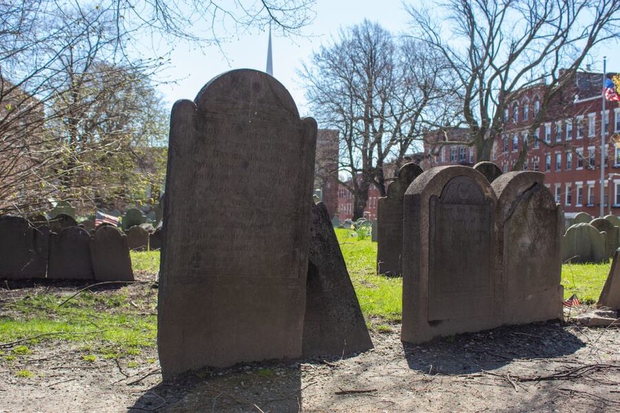 Boston: City History and Highlights Audio App Walking Tour - Quincy Market, Faneuil Hall, and Samuel Adams