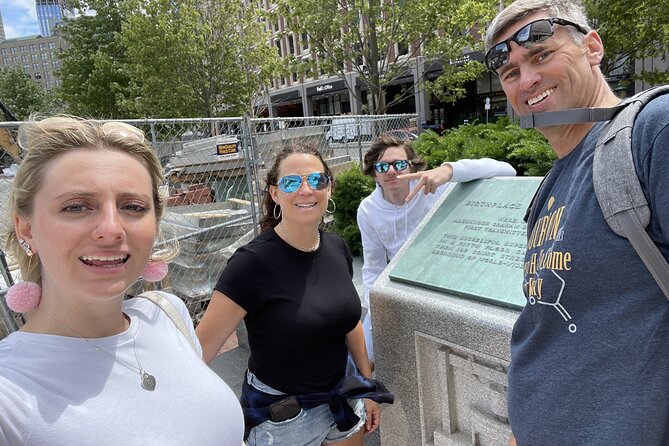Boston Record Breakers: Self-Guided Scavenger Hunt - Alexander Graham Bell and Boston’s old tavern culture