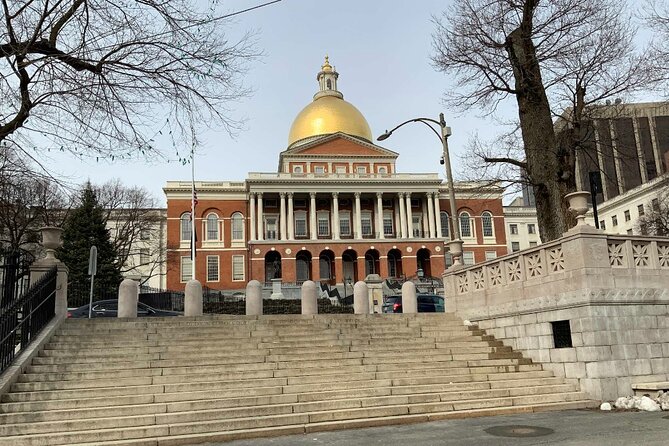 Boston's Freedom Trail: A Self-Guided Tour of All 16 Sites - Boston’s oldest buildings and the birth of American law