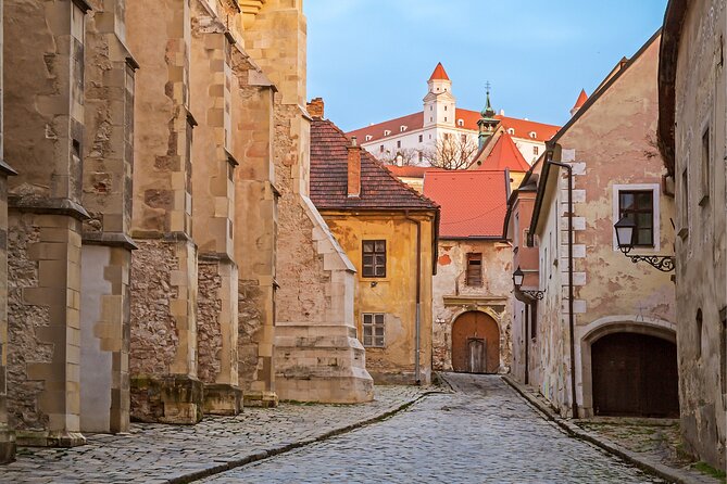 Bratislava Scavenger Hunt and Highlights Self Guided Audio Tour - Key points to know before you go