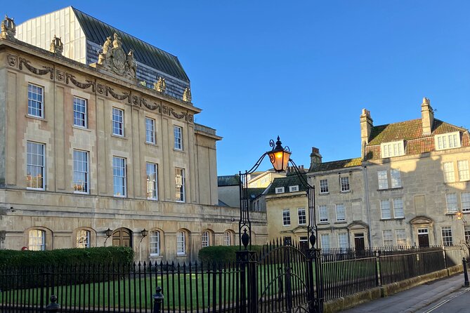 Bridgerton’s Filming Locations in Bath Audio Guide - How the GPS audio format works