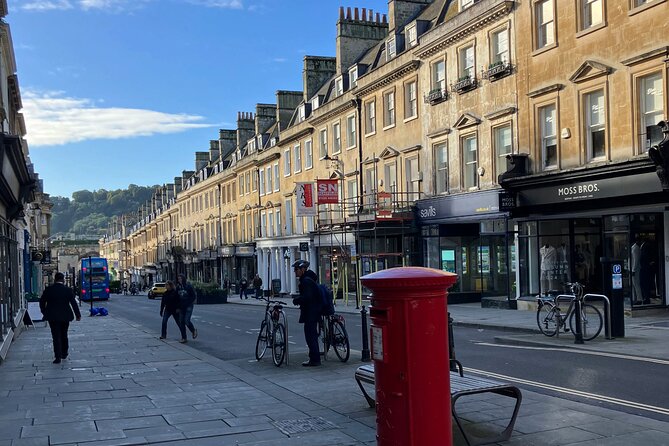 Bridgerton’s Filming Locations in Bath Audio Guide - Ending at Guildhall and the ball setting