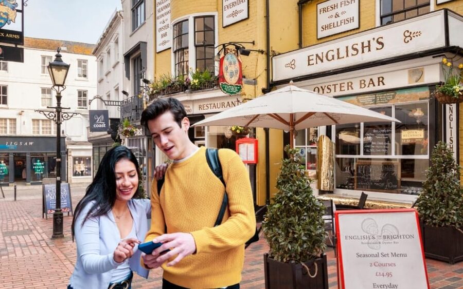 Brighton: City Walking Tour & Exploration Game - From the seafront into Brighton’s Lanes