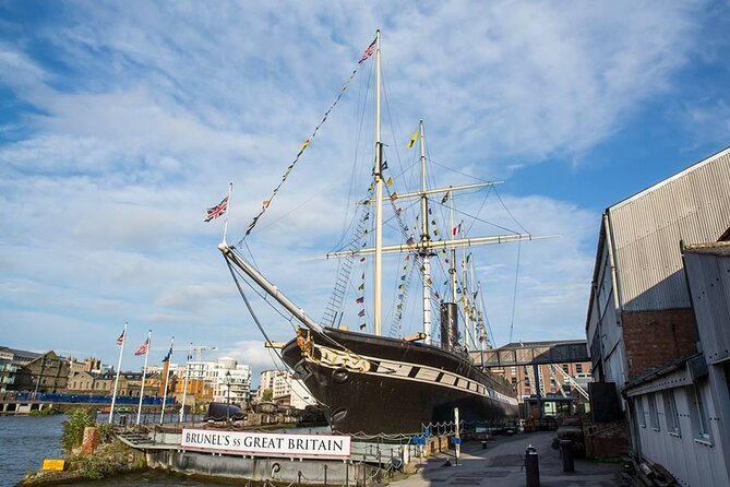 Bristol Harbourside Self-Guided Walking Tour - Key things to know before you walk