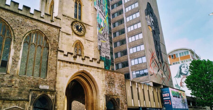 Bristol: Self-Guided Sightseeing Audio Tour - Exploring the Old City and St Nicholas Market