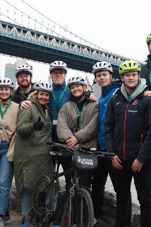 Brooklyn Bridge Self-guided Bike Tour App - Audio + Written - Movie locations and photo stops