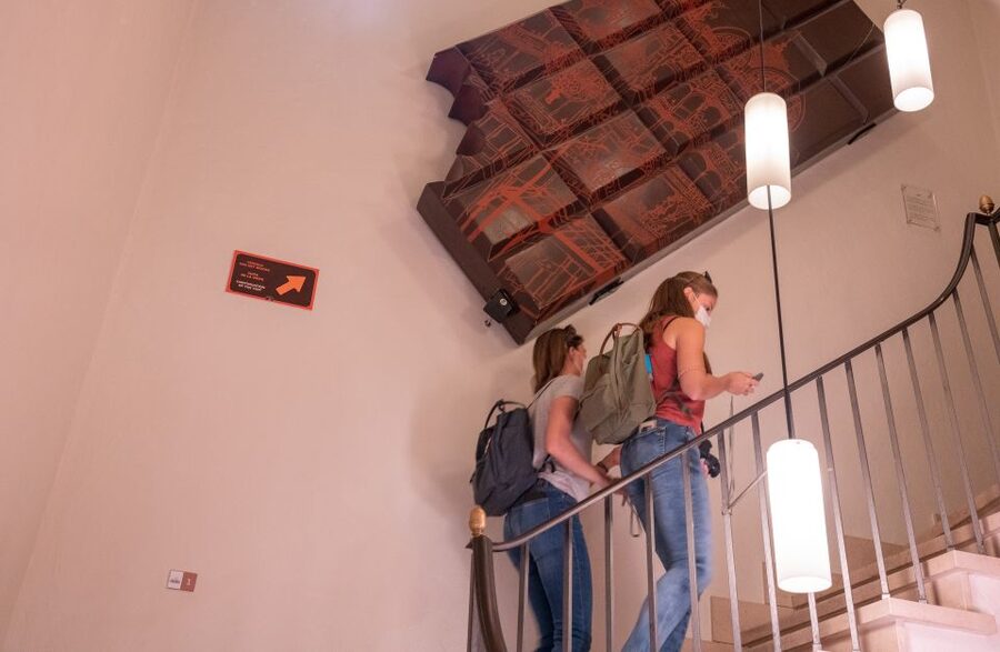 Bruges: Choco-Story Museum with Audio Guide and Tastings - When to go and how to plan the visit