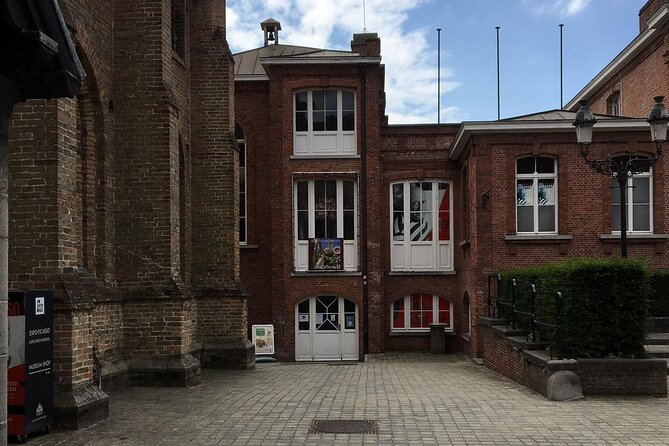 Bruges’ Legends and Hidden Treasures: A Self-Guided Audio Tour - Half Moon Brewery and the story of Bruges’ Fools
