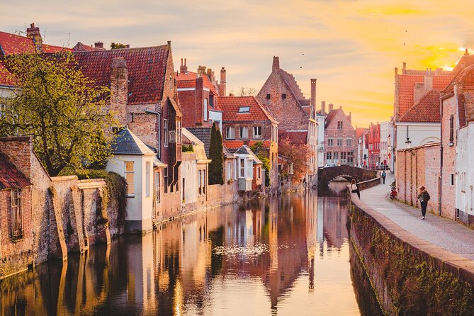 Bruges Scavenger Hunt and Highlights Self Guided Audio Tour - Our Lady’s Church and De Halve Maan Brewery