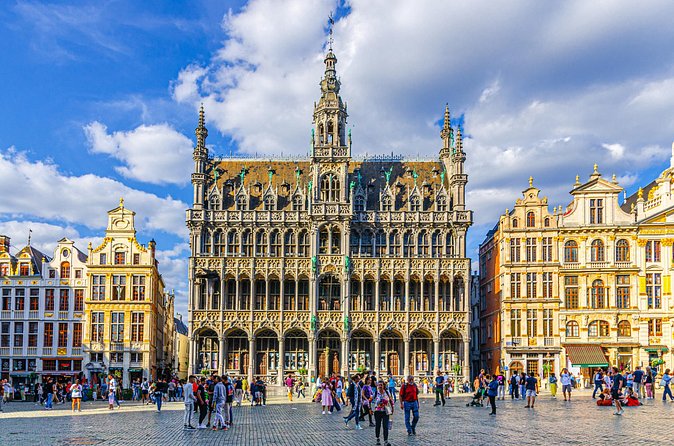 Brussels Audioguided walking tour 2h40 and 25 reviews - Sainte-Catherine and the city’s creative side