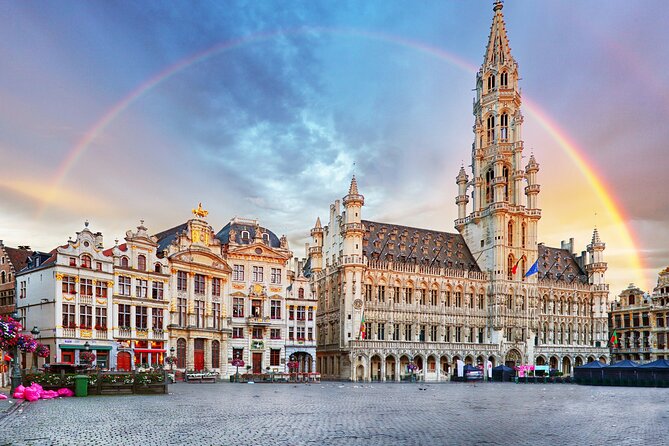 Brussels: City Walk with Audioguide in 7 Languages on your Phone - The Royal Palace and Brussels’ formal side