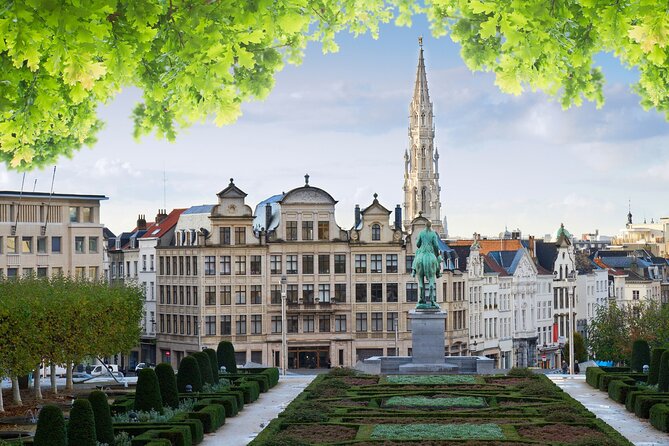 Brussels Scavenger Hunt and Highlights Self Guided Audio Tour - Mont des Arts, Manneken Pis, and the city’s playful side