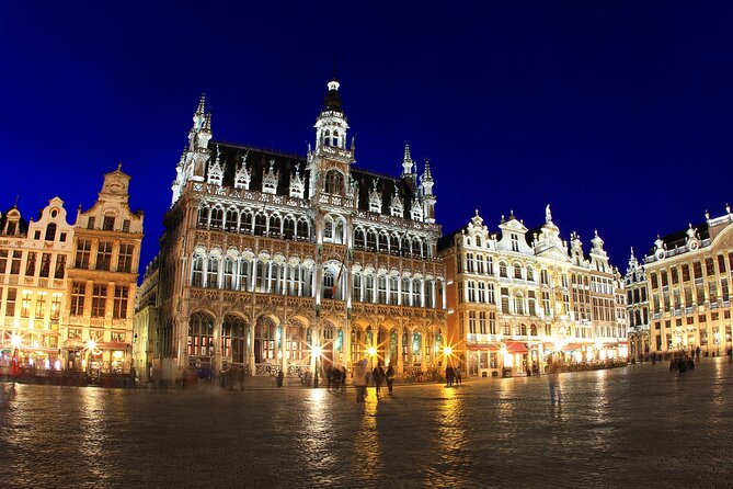 Brussels Scavenger Hunt and Highlights Self Guided Audio Tour - Audio stories, local tips, and the app experience
