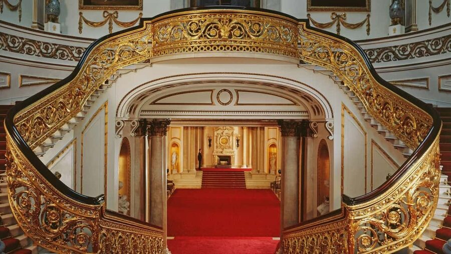 Buckingham Palace State Rooms Entry & Royal London Audio App - What the Buckingham Palace experience is really like