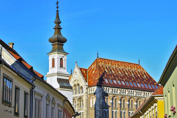 Buda Castle Walking Tour with Audioguide on Your Smartphone - Timing, transportation, and walking demands