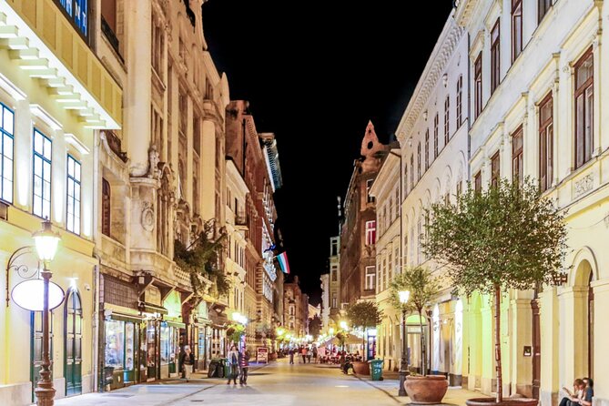 Budapest Ghost Quest: Self-Guided Haunted City Adventure - Starting among Budapest’s grand monuments