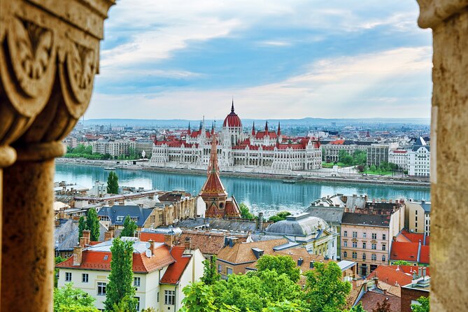 Budapest Highlights Self guided scavenger hunt and Walking Tour - The Liberty Statue adds the biggest uphill section