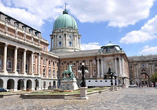 Budapest Scavenger Hunt and Highlights Self Guided Audio Tour - Key points to know before you book