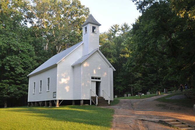Cades Cove Sightseeing Self-Guided Driving Audio Tour - Abrams Falls Trail and the pull of the outdoors
