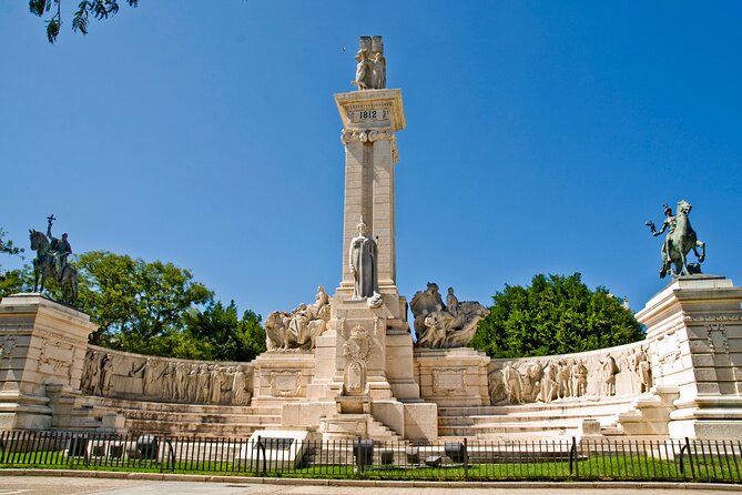 Cadiz: City Walk with Audio Guide in 7 Languages on your Phone - El Pópulo and the Roman Theatre