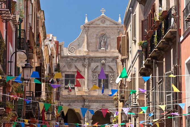 Cagliari Scavenger Hunt and Highlights Self Guided Audio Tour - Porta Cristina and the route uphill