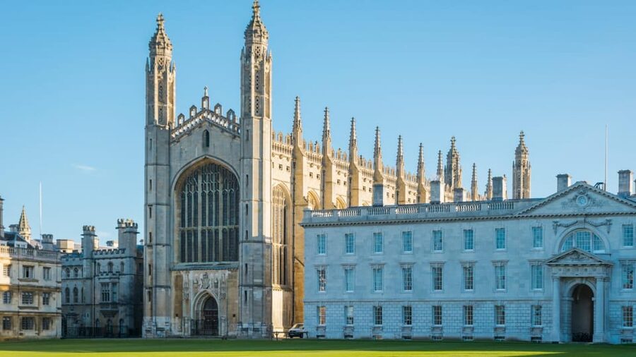 Cambridge: City Walking Tour & Exploration Game - The clock, secret society, and lost castle