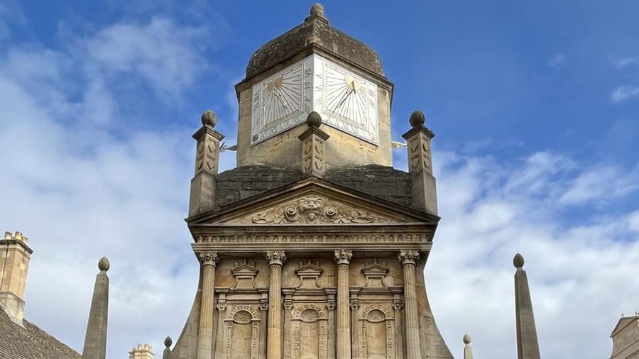 Cambridge: City Walking Tour & Exploration Game - Who will enjoy this Cambridge quest?