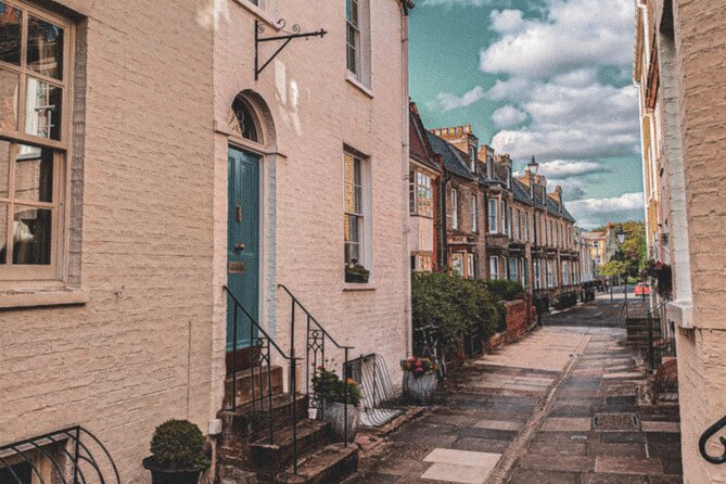 Cambridge Instagram Self-Guided Tour - Top Photo Spots - Jesus College: grounds, chapel, and a change of scale