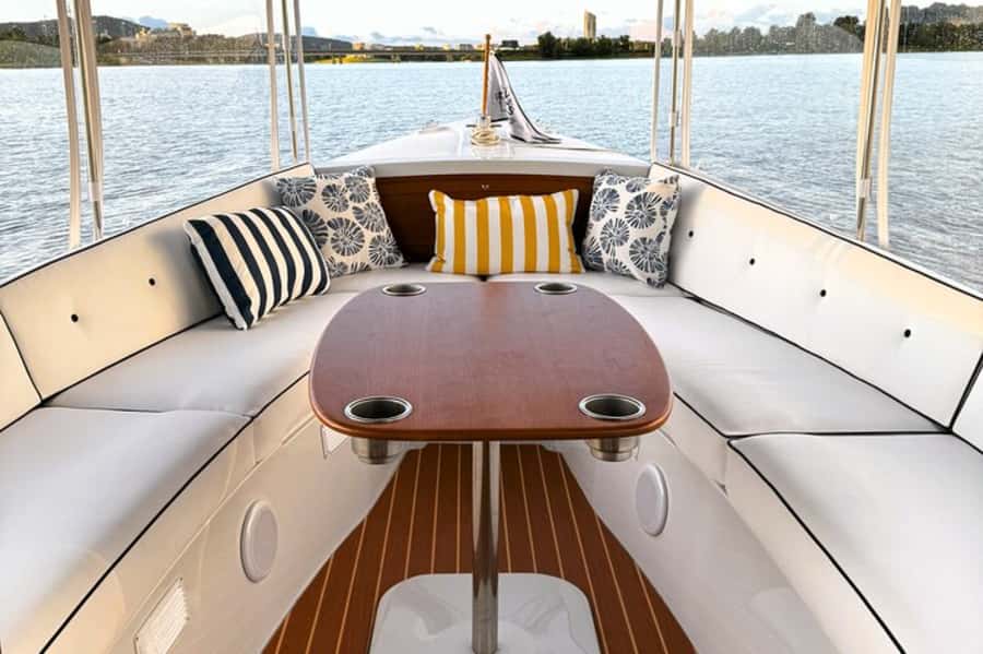 Canberra: Lake Burley Griffin Self-Drive Electric Boat - Key details before you book