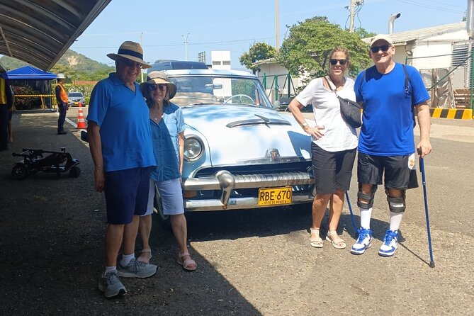 Cartagena Luxury Classic Car Tour + Bilingual Historian Guide - The cathedral and Spanish Renaissance design