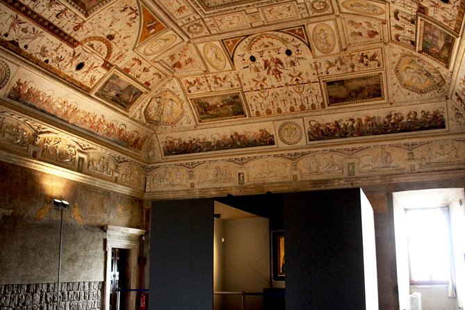 Castel Sant'Angelo E-Ticket & Multilingual Audio Guide - The execution courtyard and the castle’s darker side